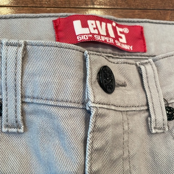 Levi’s 510 Super Skinny Gray Jeans - Picture 2 of 8